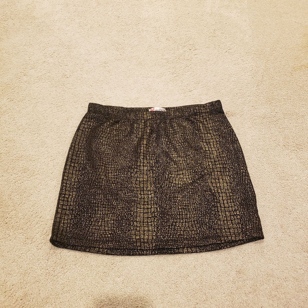 Gold sparkley miniskirt